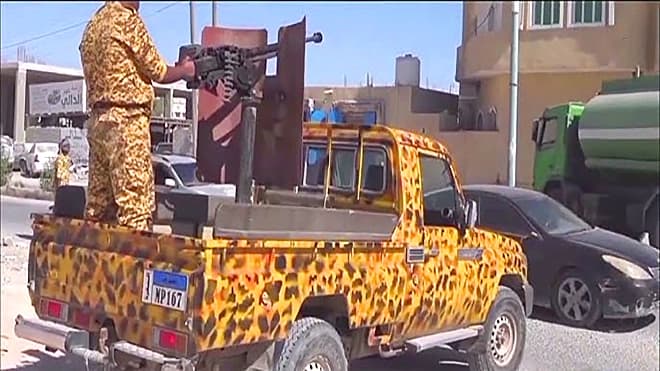 تفتيش محلات بيع الأسلحة في المهرة