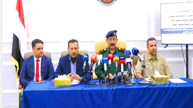 وزير الداخلية يوضح ضبط خلايا حوثية في المناطق المحررة