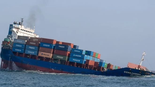Fourth container ship sinks in Hormuz