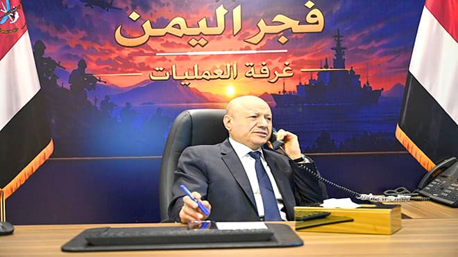 العليمي يزور المحرمي والصبيحي والزنداني بعد هجوم الحوثي على معاشيق