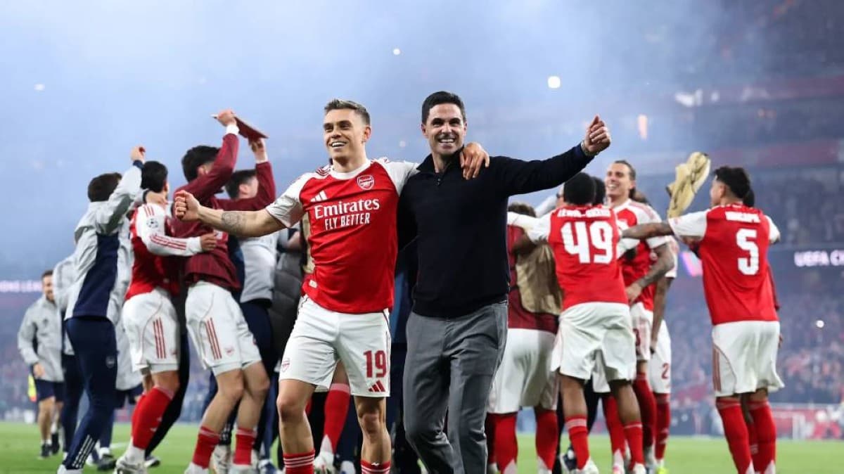 Arsenal near Undefeated Title