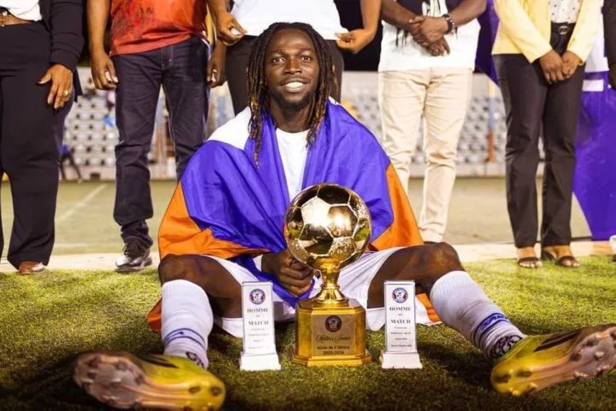 Haitian Player Arrives in US at Halftime