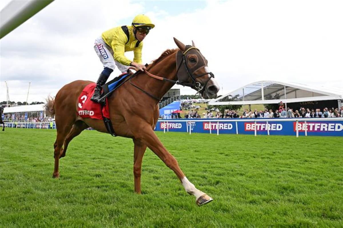 Thunderring Wins English Oaks