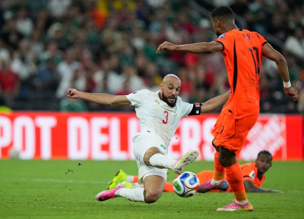 Mazraoui shines in historic Dutch match
