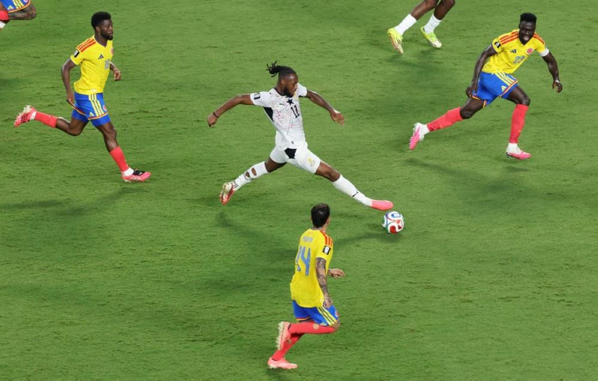 Colombia team excels with accurate play