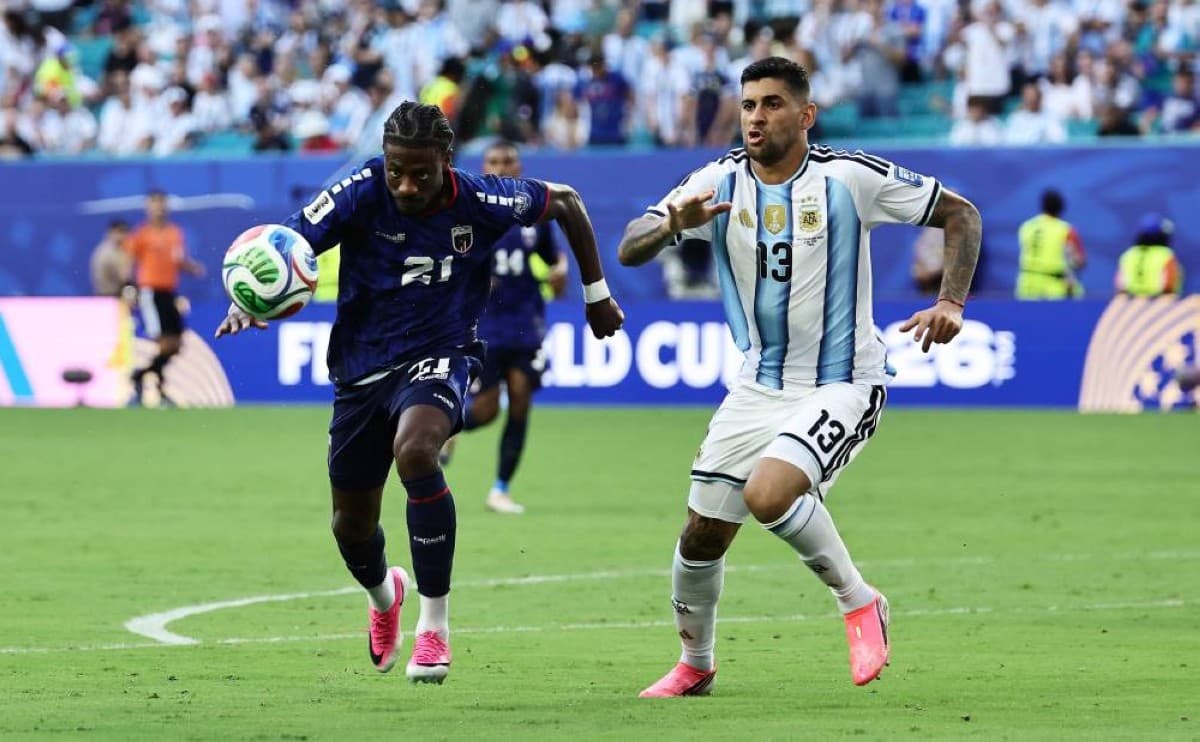 انهيار لاعب الرأس الأخضر ودموع الطفل