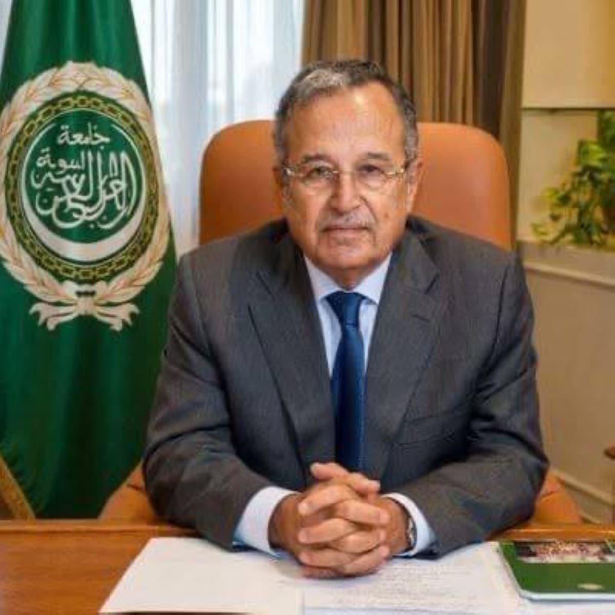 الأرجو أن تكون الأرضية مناسبة، إليك عنوان معادل وفقًا للوصف المطلوب:

الأمين العام يدين تفجير حي جنوب لبنان