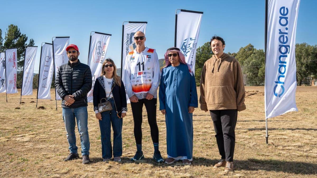 انطلاق المرحلة الثالثة من سباقات قرية الإمارات العالمية للقدرة في جنوب أفريقيا
