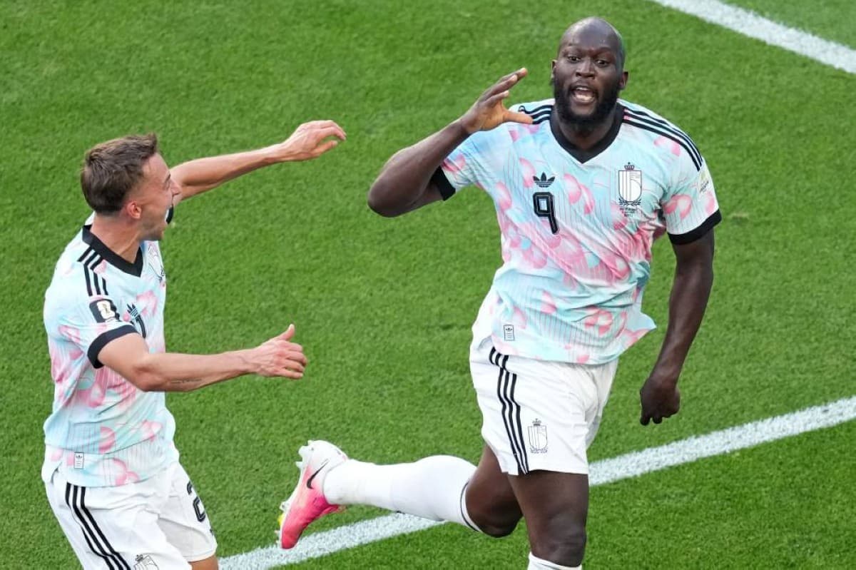 بلجيكا تسخر من الولايات المتحدة بعد هزيمتها بأربعة أهداف في مباراة المونديال