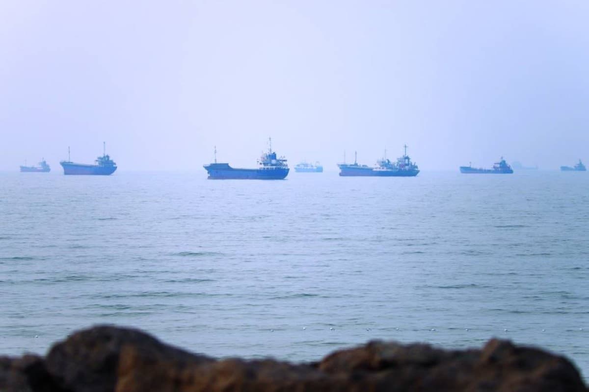 New Iranian Attacks Raise Navigation Concerns in the Strait of Hormuz