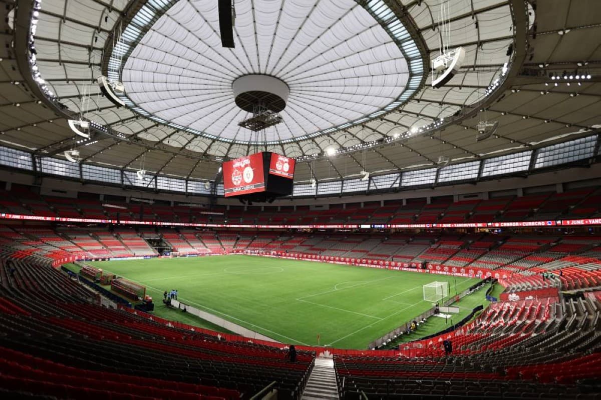 ملاعب كندا والمكسيك تطوي صفحة مونديال 2026