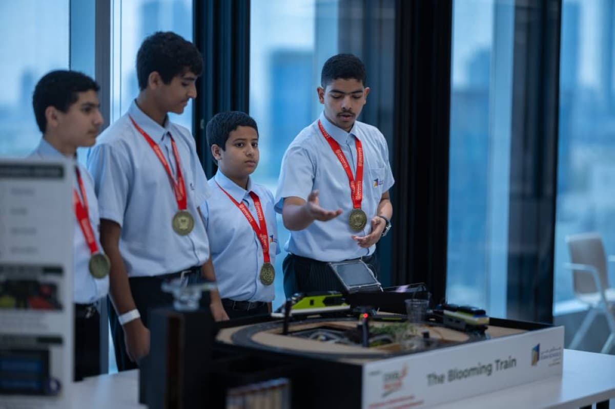 Hamdan bin Mohammed emphasizes greater responsibility for "Smart Irrigation Train" heroes in Al Bayan