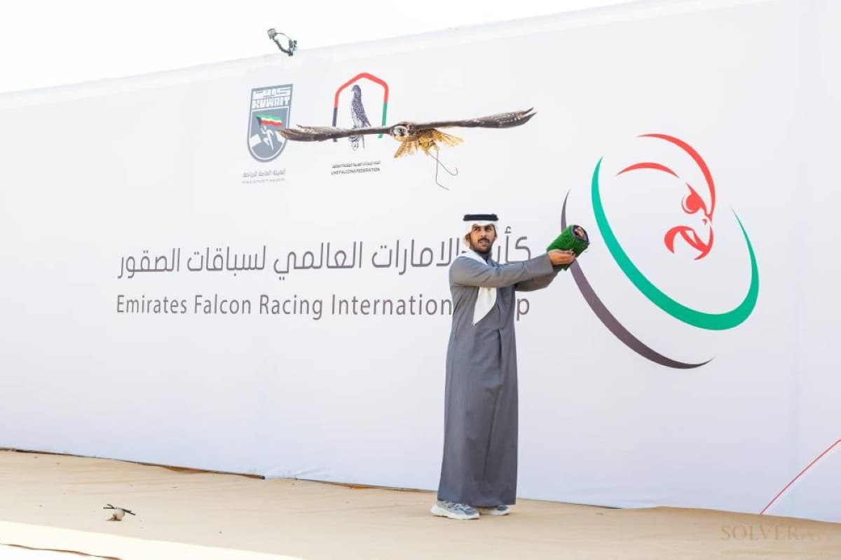 البحرين تستضيف النسخة الثانية من كأس الإمارات العالمي لسباقات الصقور
