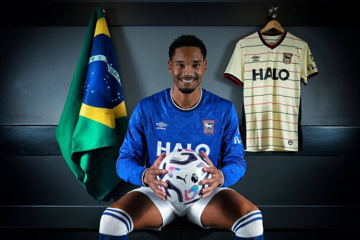 Ipswich Town Signs Emersson on a 5-Year Contract
