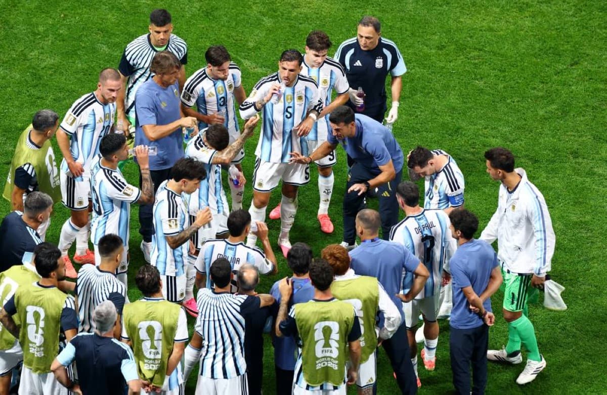 ظواهر فريدة تميز النسخة الأكبر في تاريخ كأس العالم