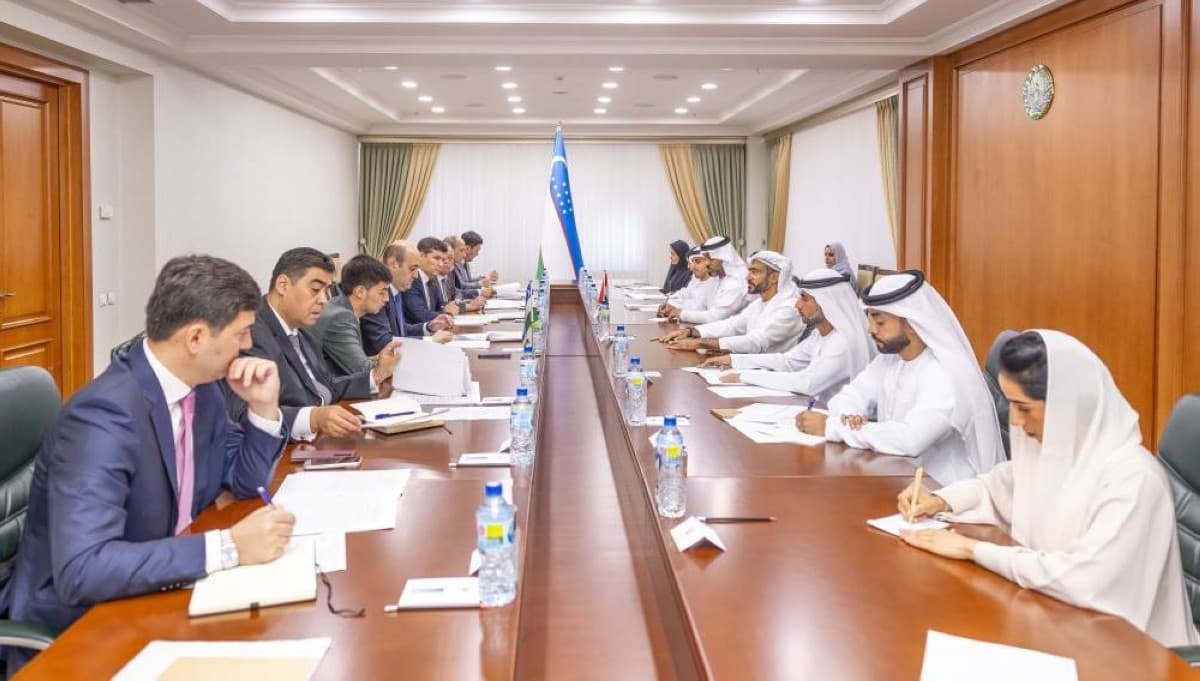 الإمارات وأوزبكستان يعقدان أول مشاورات قنصلية في طشقند ويشكّلان اللجنة القنصلية المشتركة