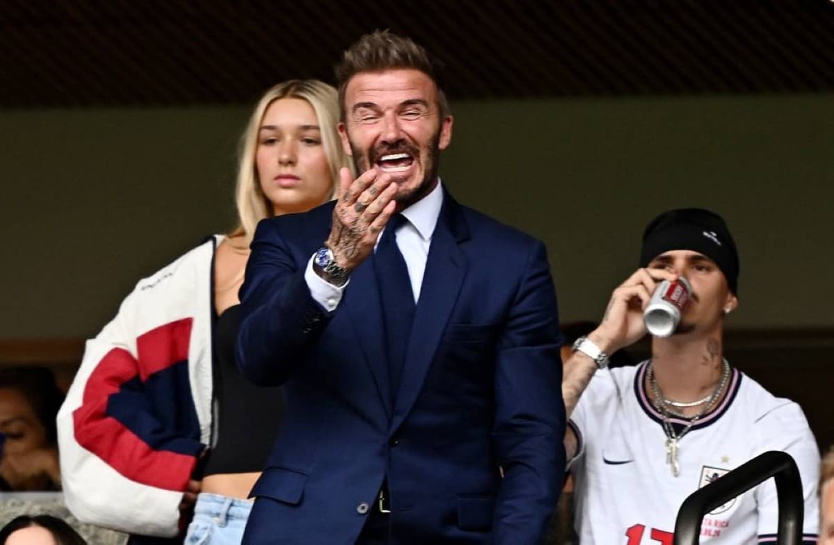 Beckham's Tears and Emotions Inspire the English National Team