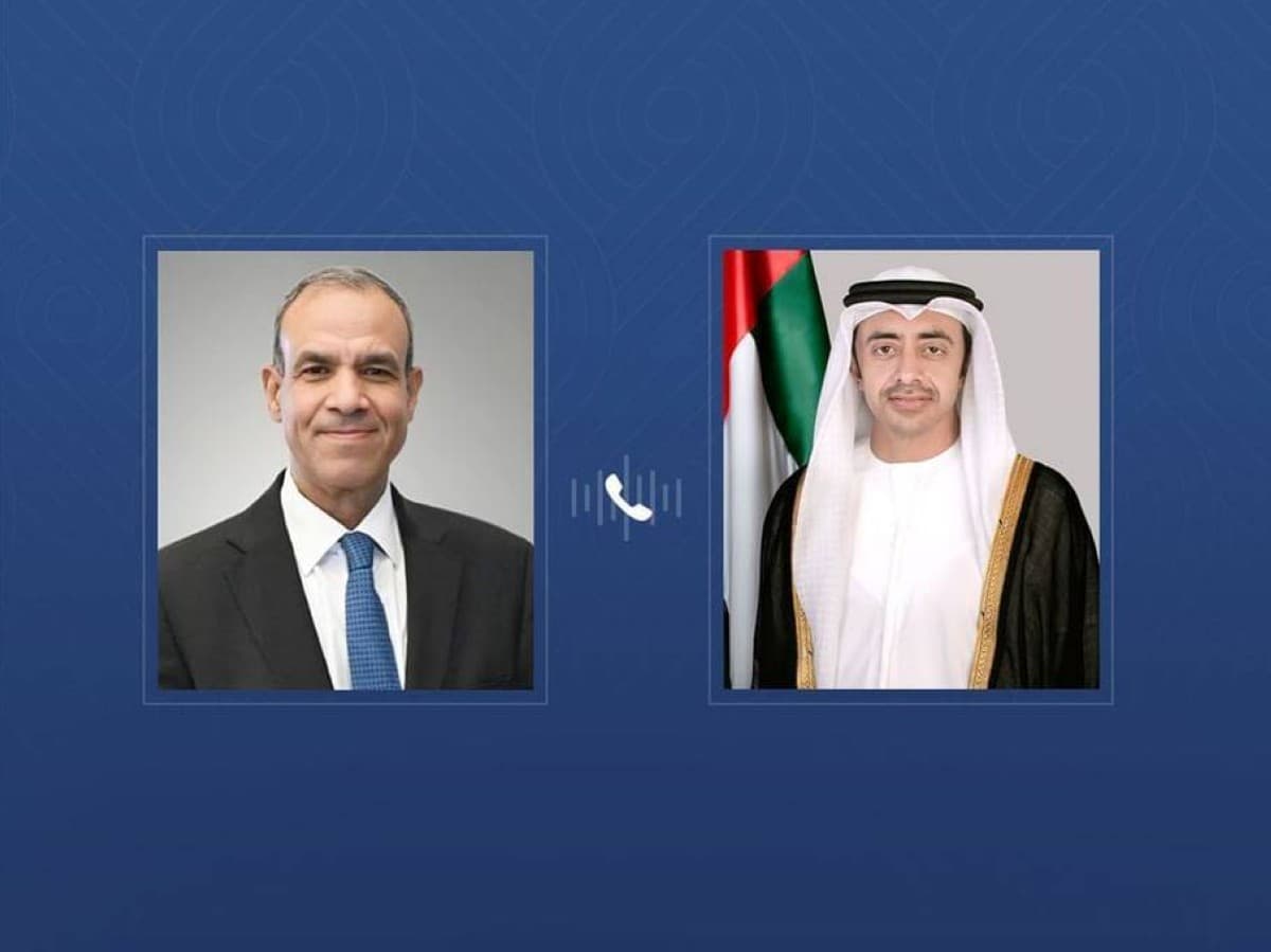 Abdullah bin Zayed Discusses Regional Situation with Egyptian Foreign Minister via Phone