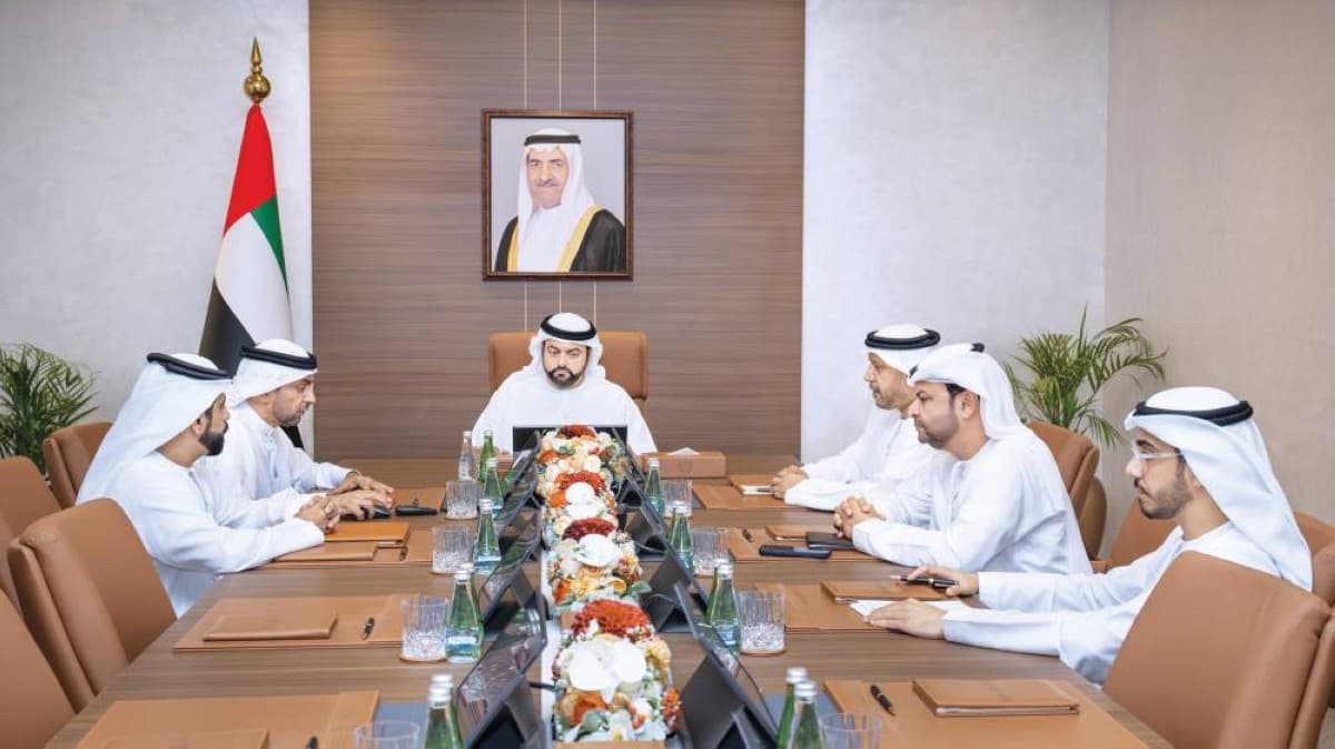محمد الشرقي يطّلع على خطط غرفة تجارة الفجيرة ومشاريعها المستقبلية