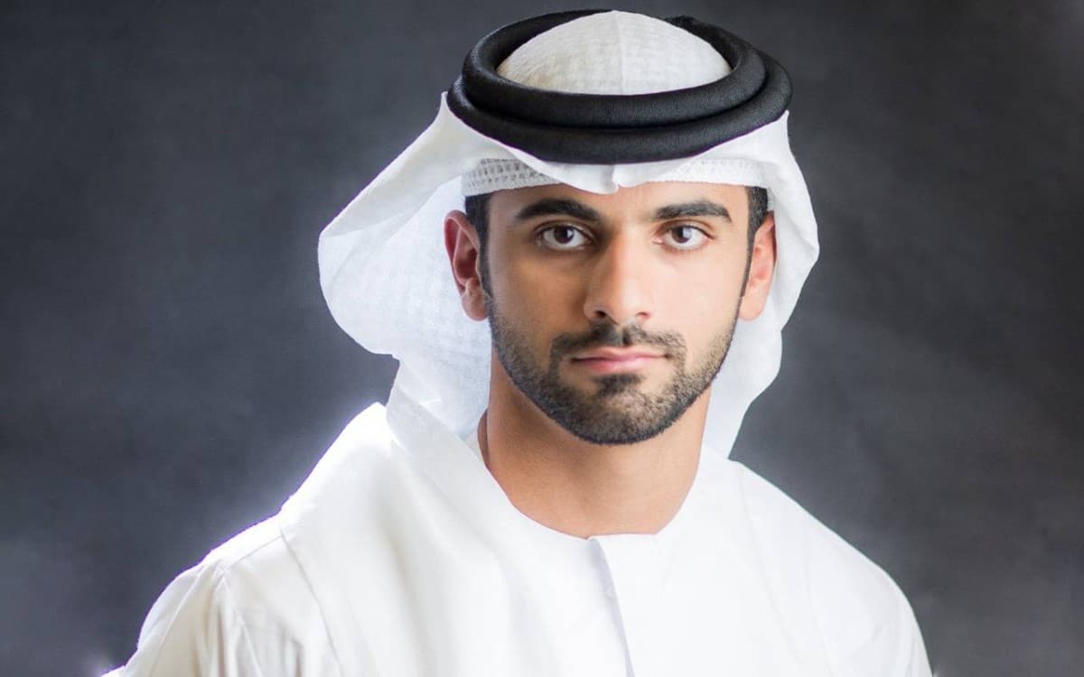 منصور بن محمد يؤكد استمرارية قيم الاتحاد