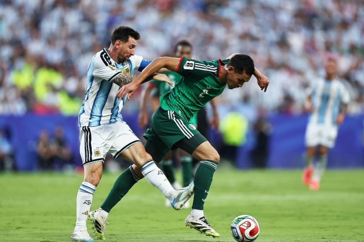 Messi's non-expulsion triggers debate as Algerian Mandi retires from international play