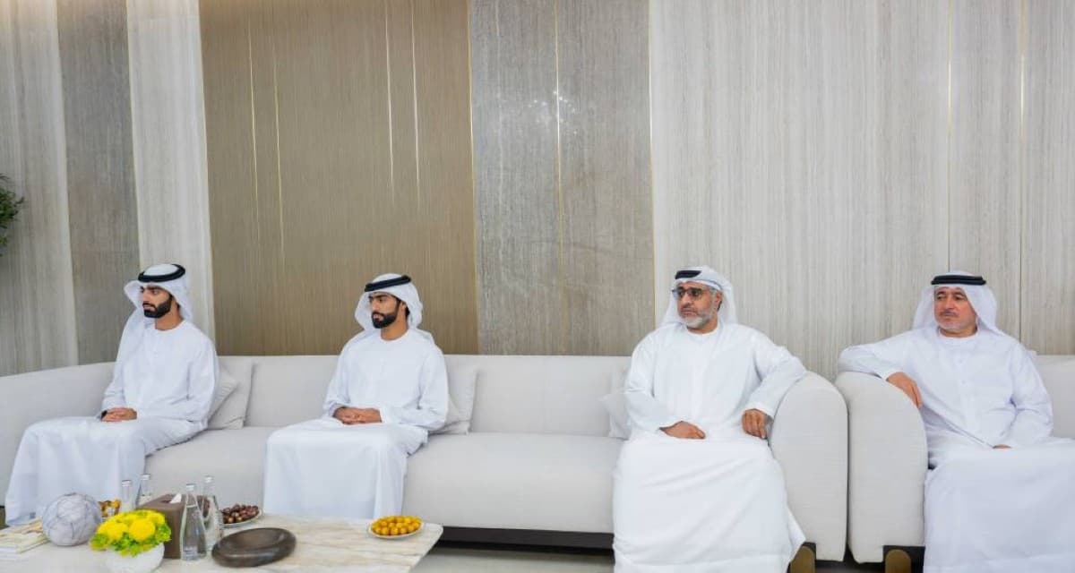 عمار بن حميد يلتقي سفير السلفادور