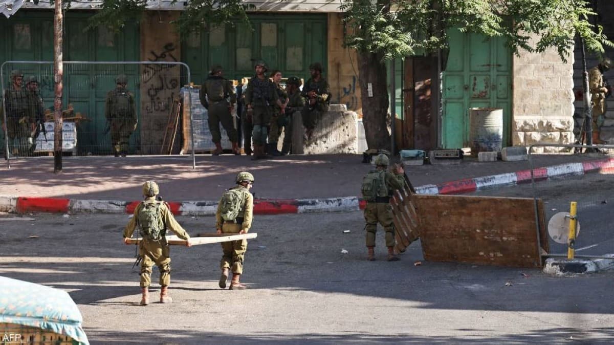 Arrests Spread in West Bank amid Gaza Raids