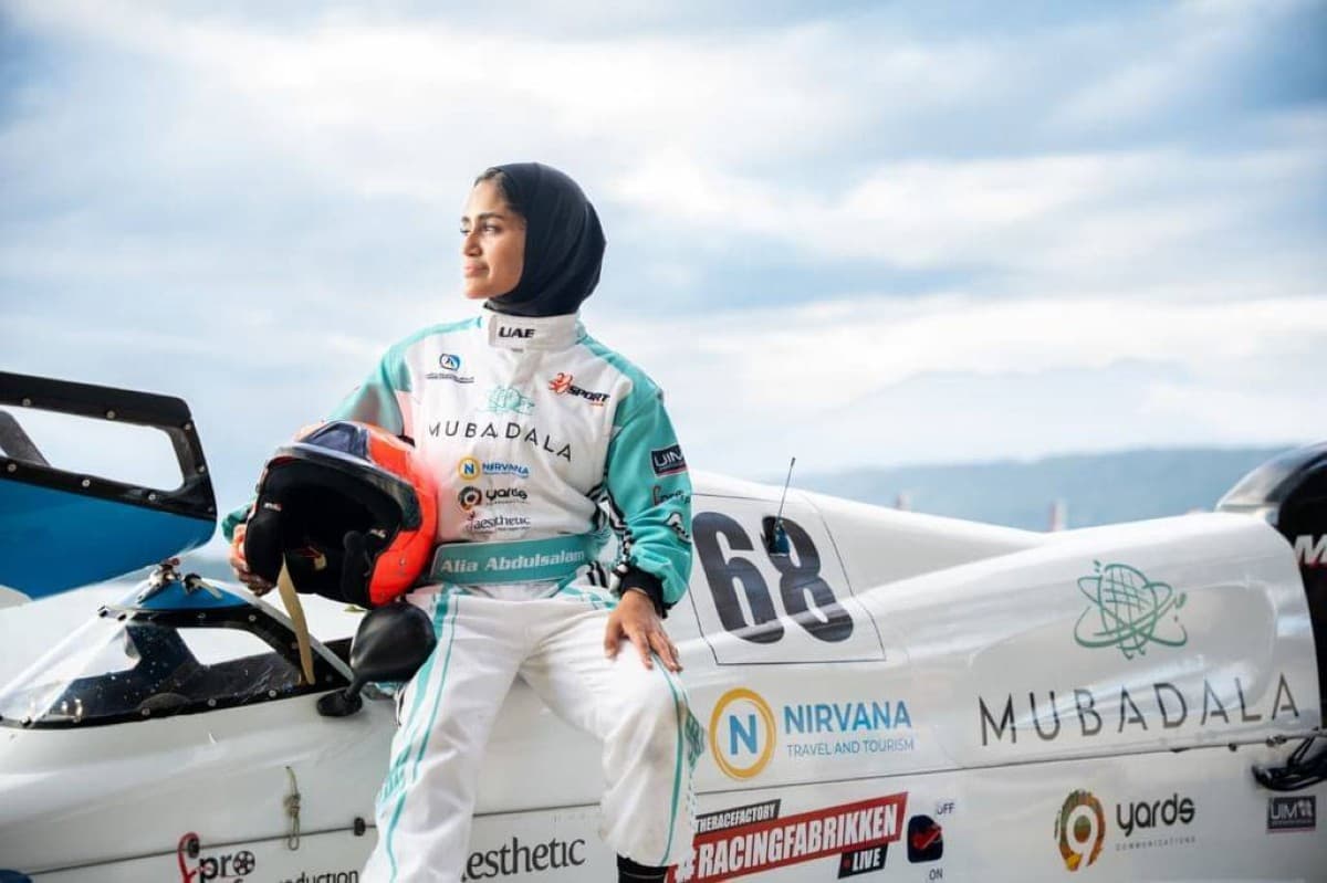 Aliaa Abdul Salam in F4 boat World Championship