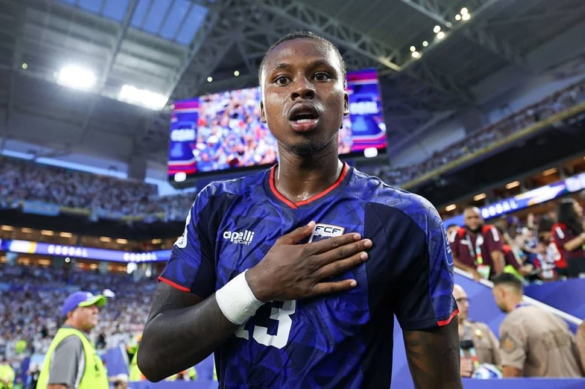 Cape Verde Defender Wins Best Goal at World Cup