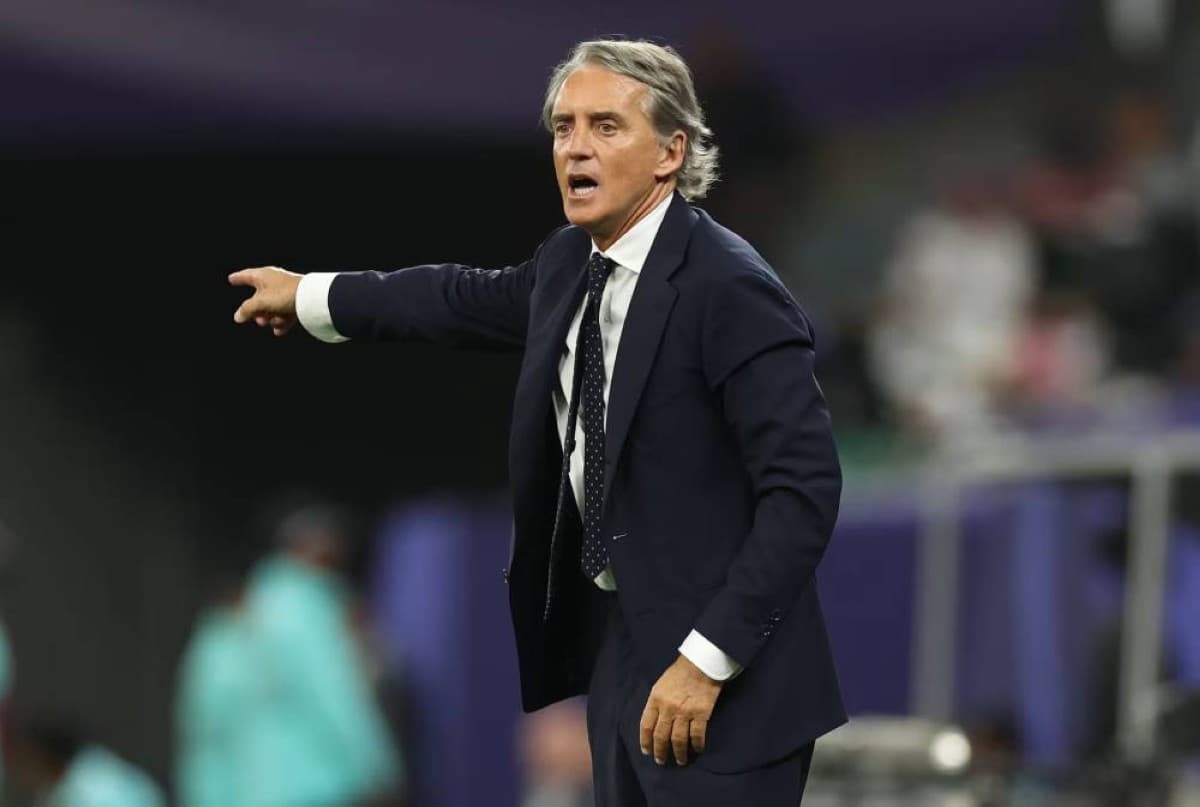 مانشيني يتولى تدريب إيطاليا مجدداً