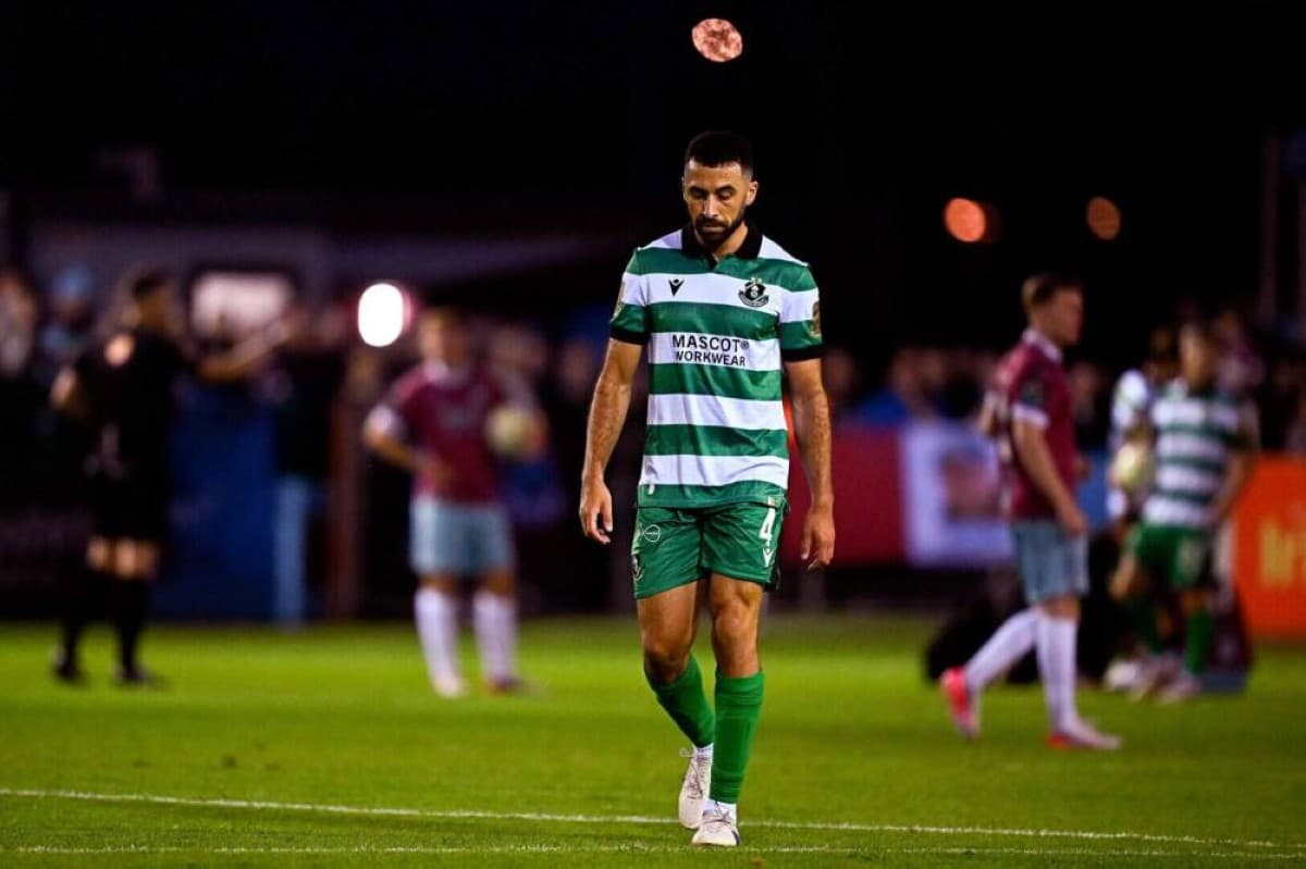 Cape Verdean star gets special reception and red card