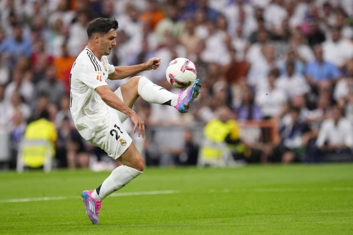 Milan Evaluates Re-signing Diaz