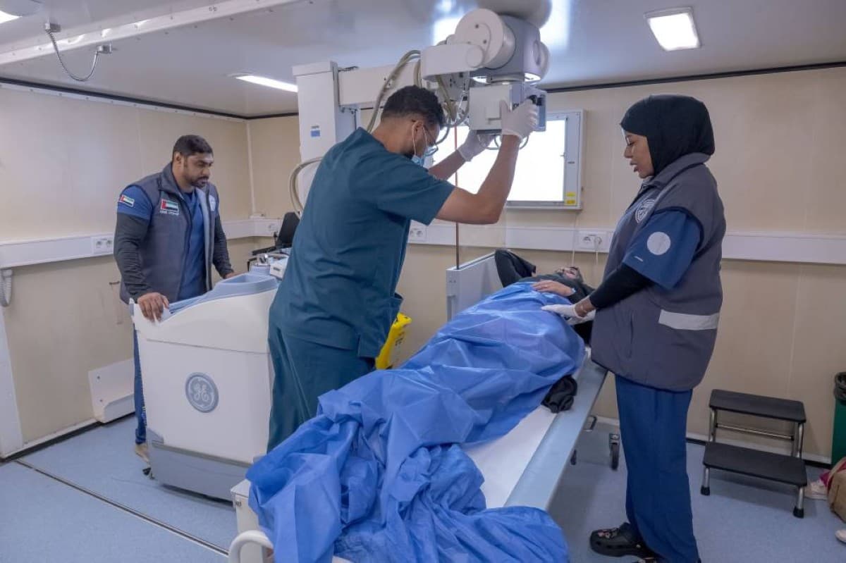 المستشفى العائم الإماراتي يستمر في تقديم الرعاية لغزة