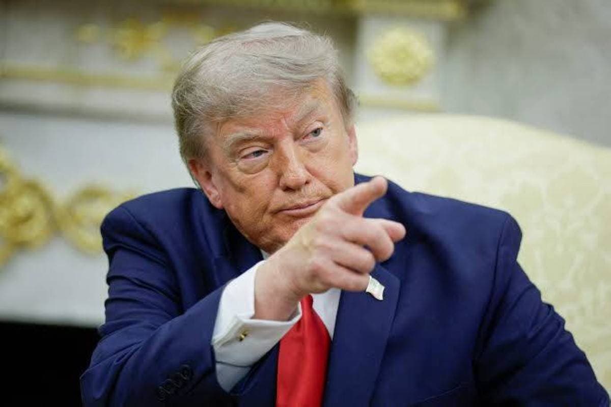 ترامب يتوقع قرب فتح هرمز ونائبه يعارض