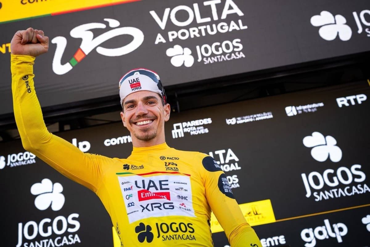 Oliveira dons yellow at Portugal Tour