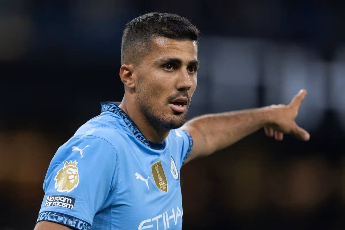 مانشستر سيتي يرفض عرض برشلونة لضم رودري