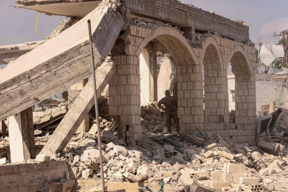 Lebanon urges accelerated reconstruction as Israel conducts blasts