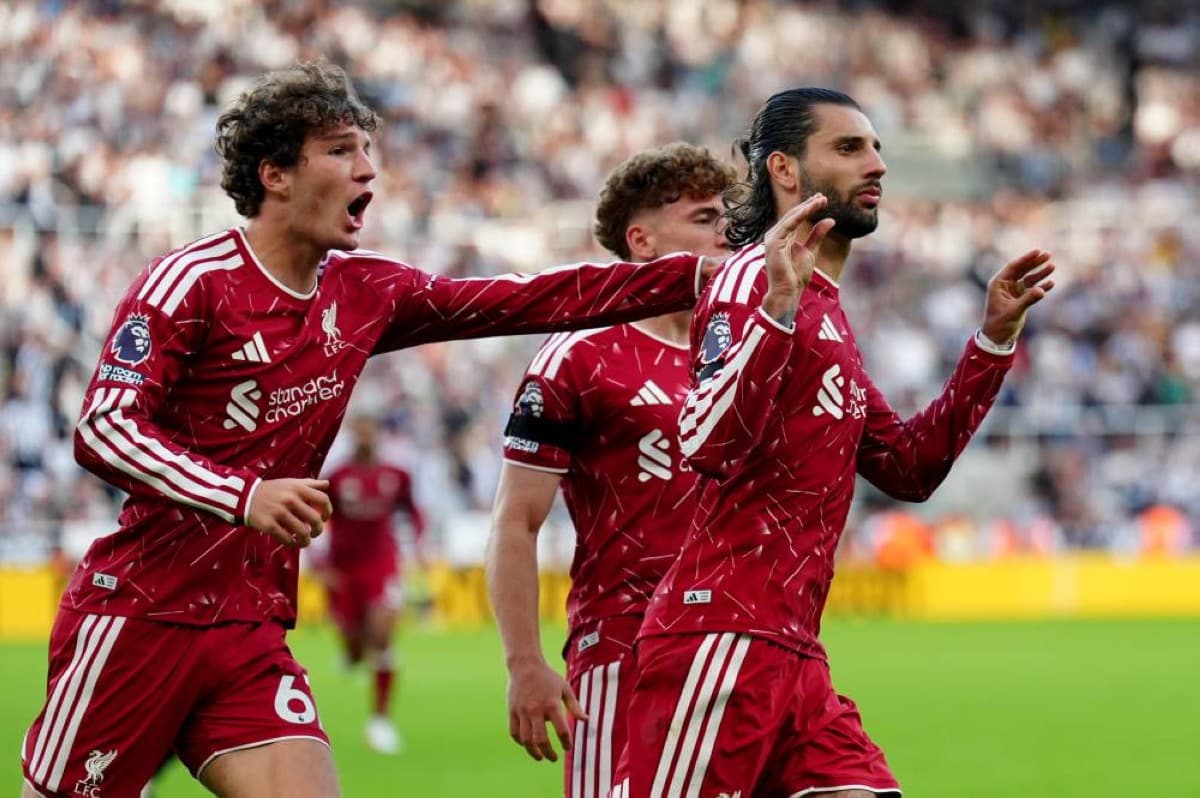 Liverpool begins poorly in Premier League