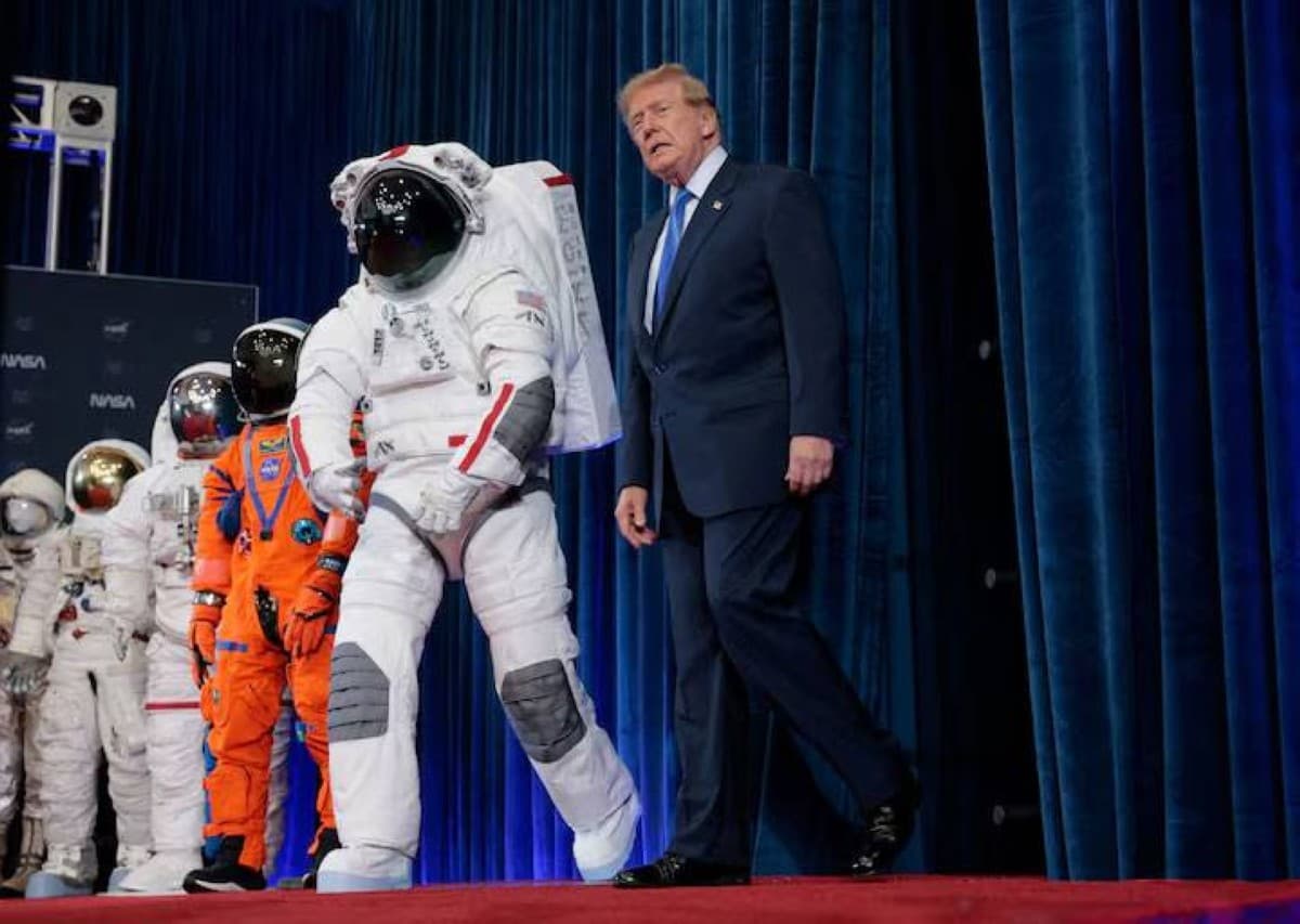 Trump unveils national space academy