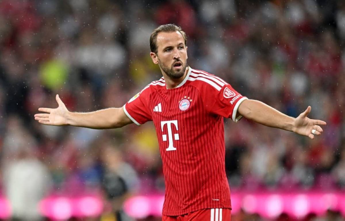Kane and Bayern: Focus on Details