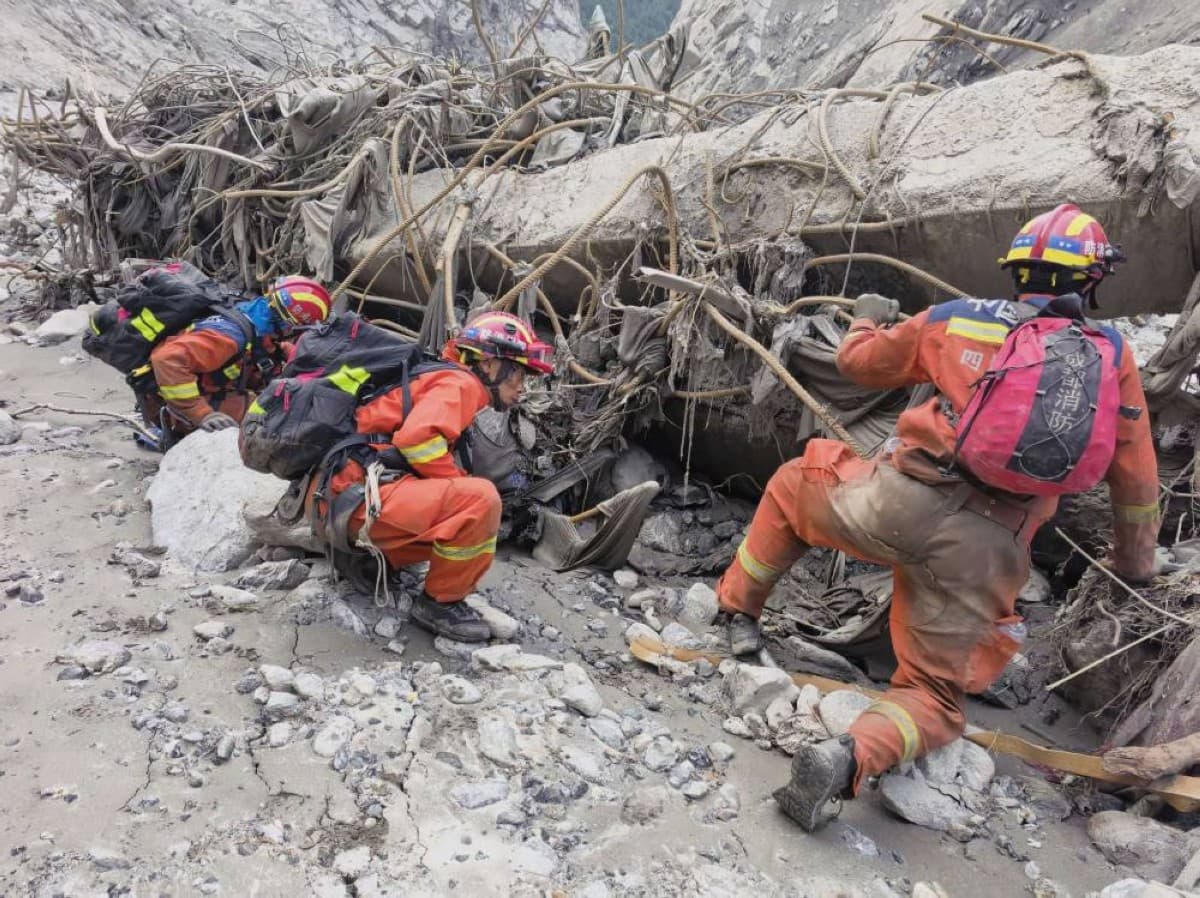 Nepal floods kill 626, missing 2426
