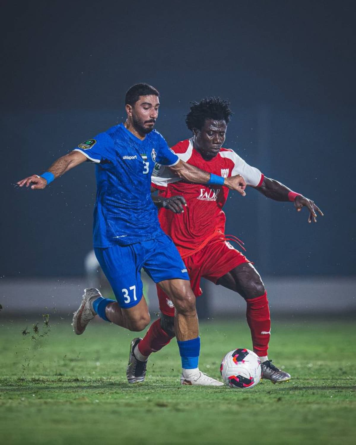العربي يتصدر دوري الهواة بالفوز