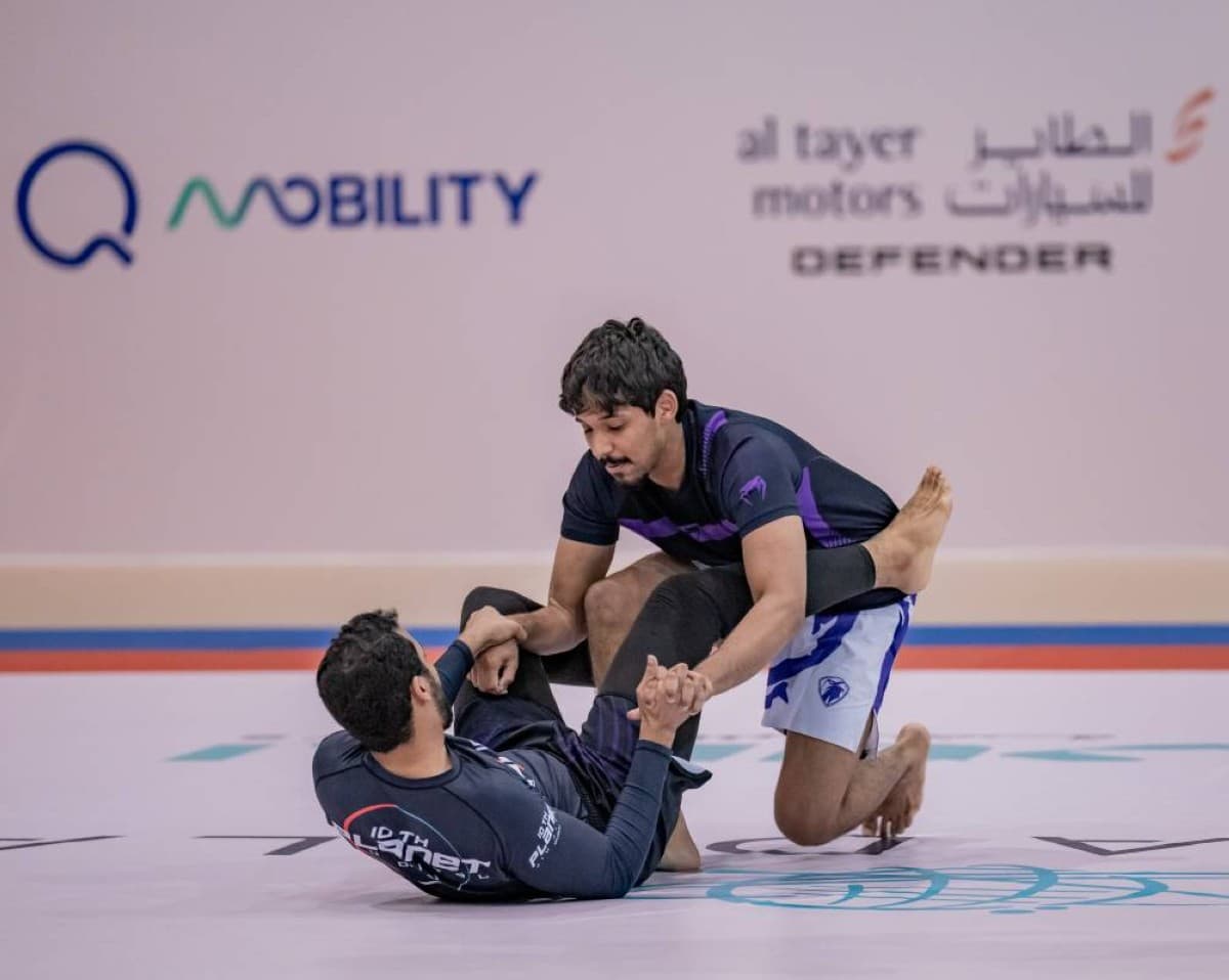 الشارقة للدفاع يتصدر بطولة خالد بن محمد