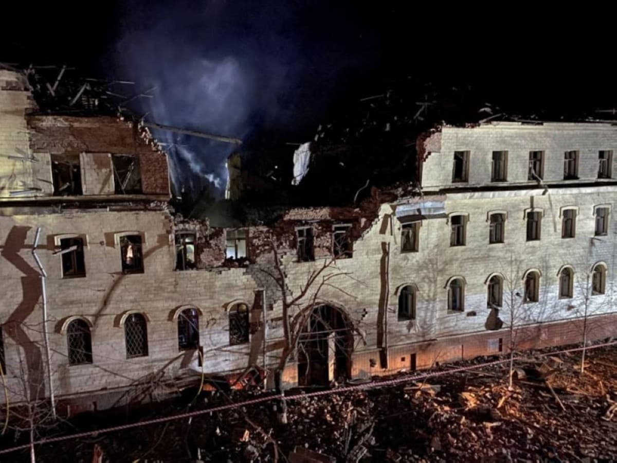 Russian missile hits Kyiv railway warehouse
