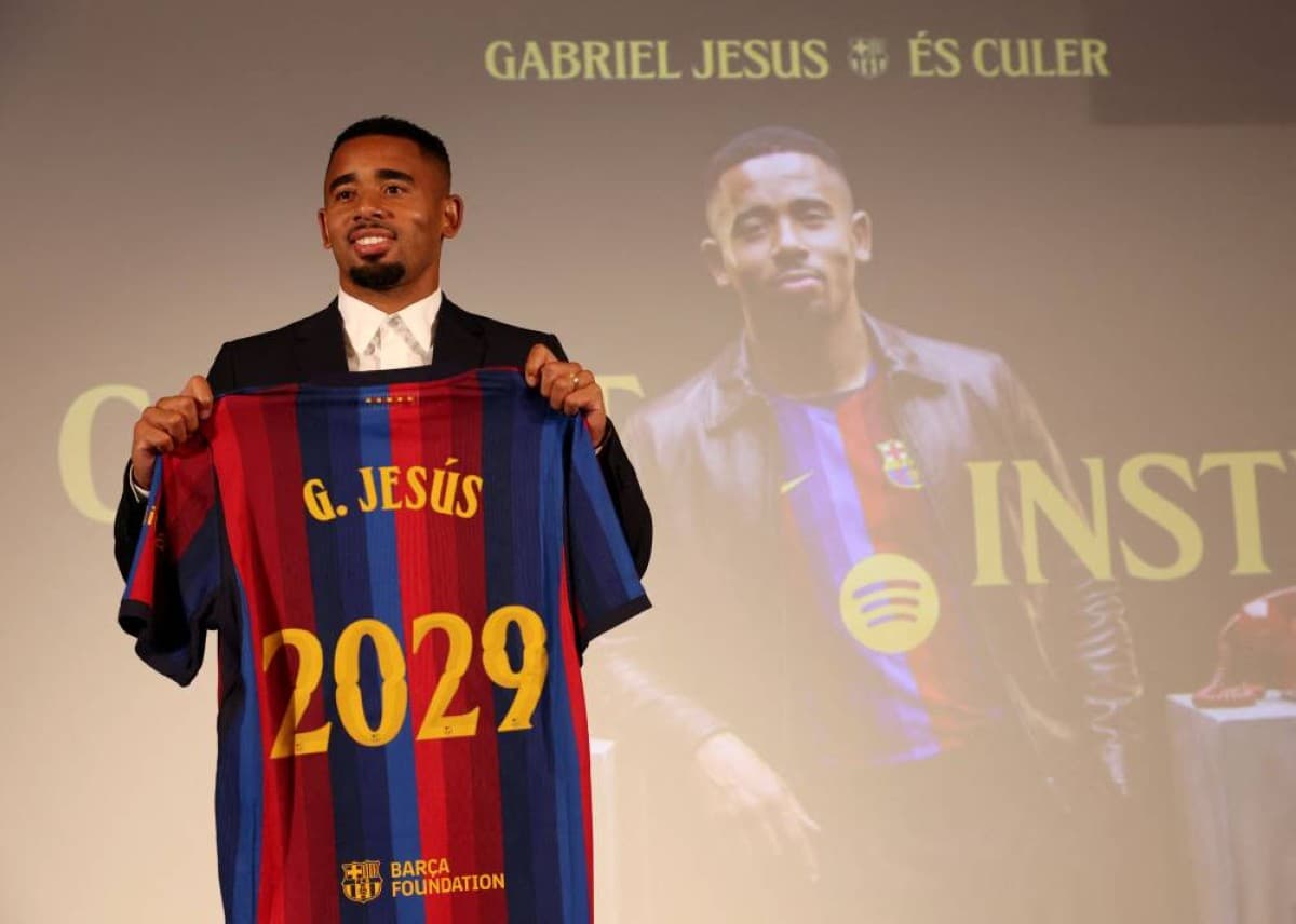 برشلونة يتعاقد مع غابريال جيسوس حتى 2029