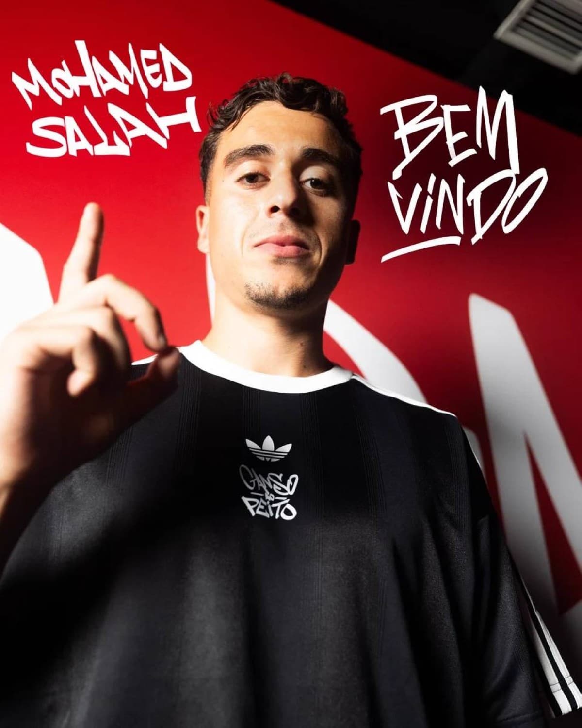 محمد صلاح يرفع لاعباً غير معروف عالمياً