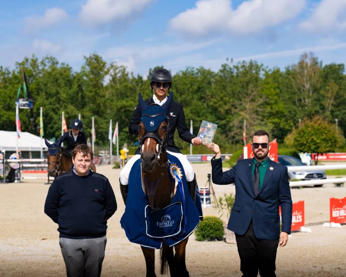 Mohamed Al-Gharib Earns One Star Award