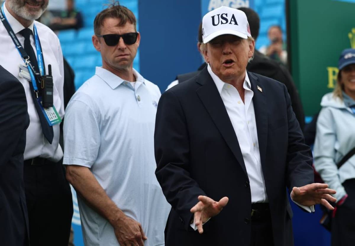 Trump: Critics Overstate AI Risks