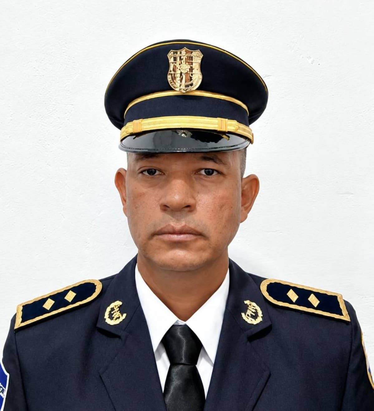 El Salvador officers exemplify Dubai standards