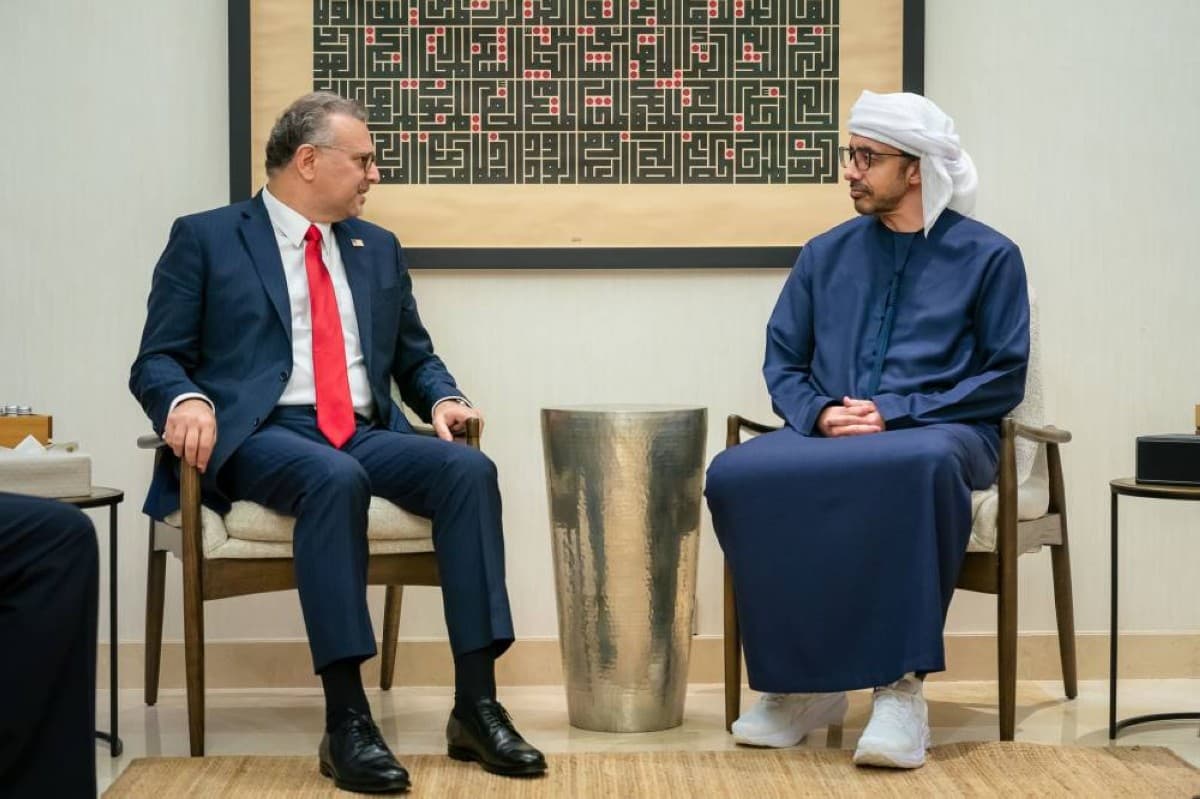 عبدالله بن زايد يلتقي مستشار الرئيس الأمريكي